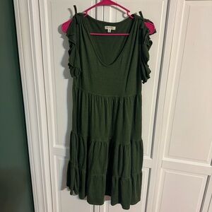 Max Studio Olive Green Textured Top